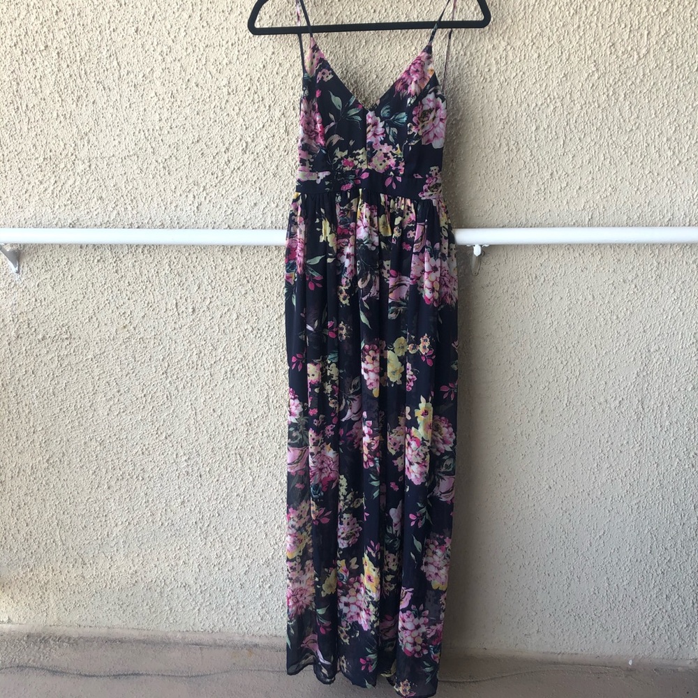 Floral Maxi Dress - Black and Pink
